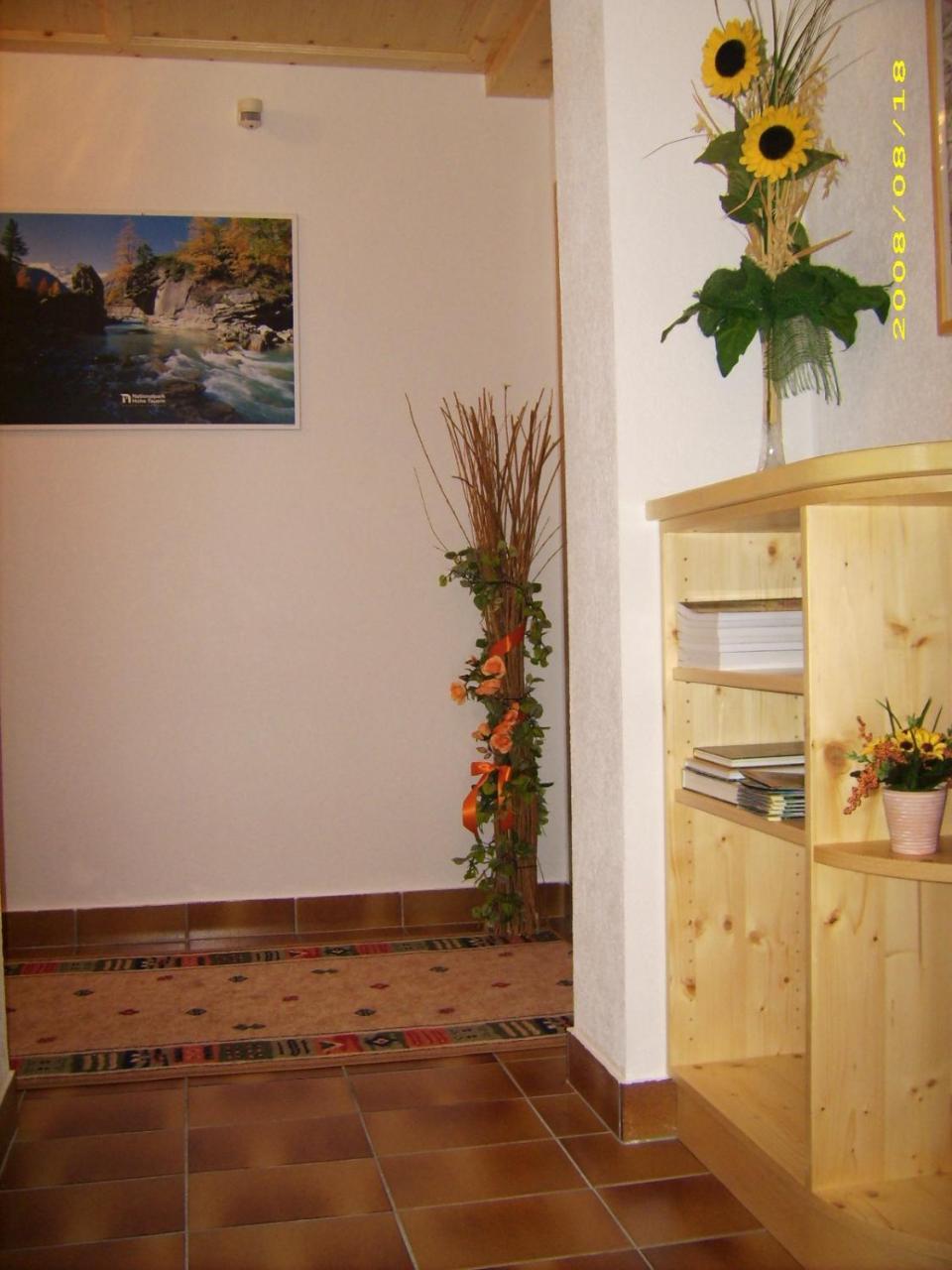 Gästehaus Zedlacherhof Matrei in Osttirol Exterior foto